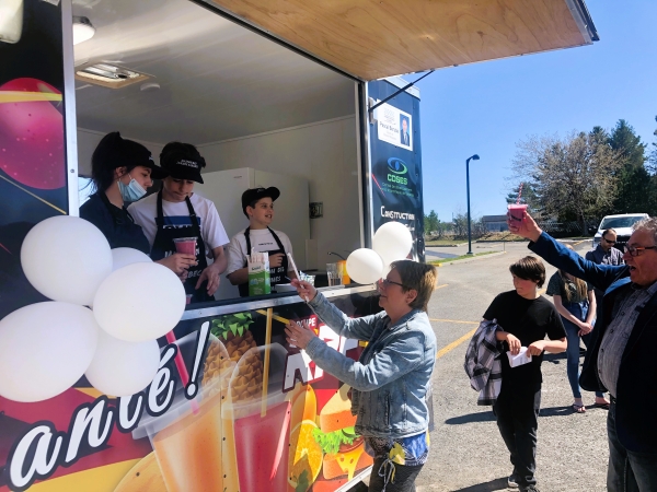 Inauguration remorque santé - 14 mai 2022