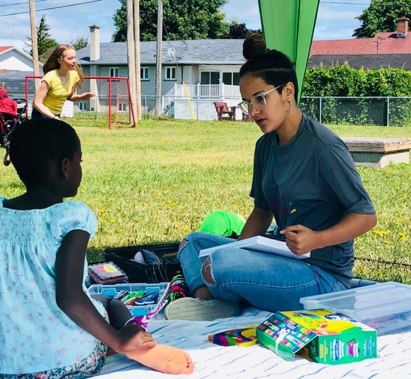 Les adolescents et la lecture, ils vont si bien ensemble… 